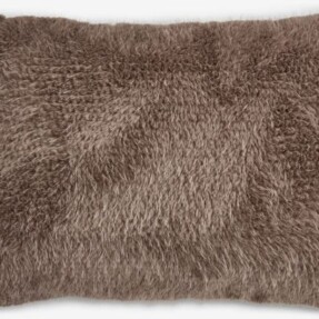 Kussen fur taupe lang
