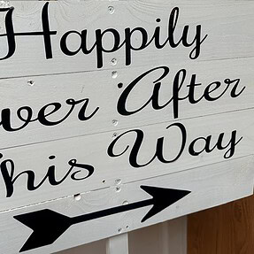 Bord 'Happily ever after …'