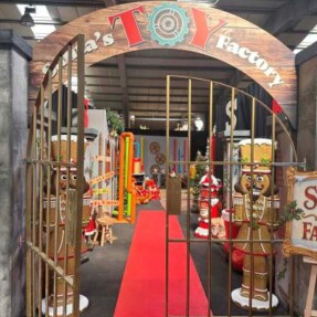 Gouden poort Toy Factory